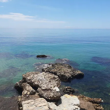 Playa Torecilla Beachfront Lägenhet Nerja